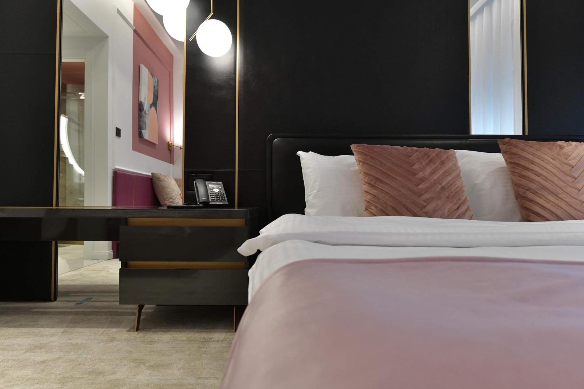 روما Royal Wellness And Spa المظهر الخارجي الصورة